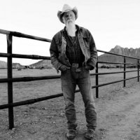 Seasick Steve - Keepin\\\' The Horse Between Me And The Ground (2016)