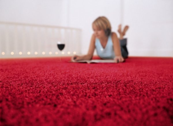 Преимущества ковров и ковровых покрытий: рекомендации по уходу